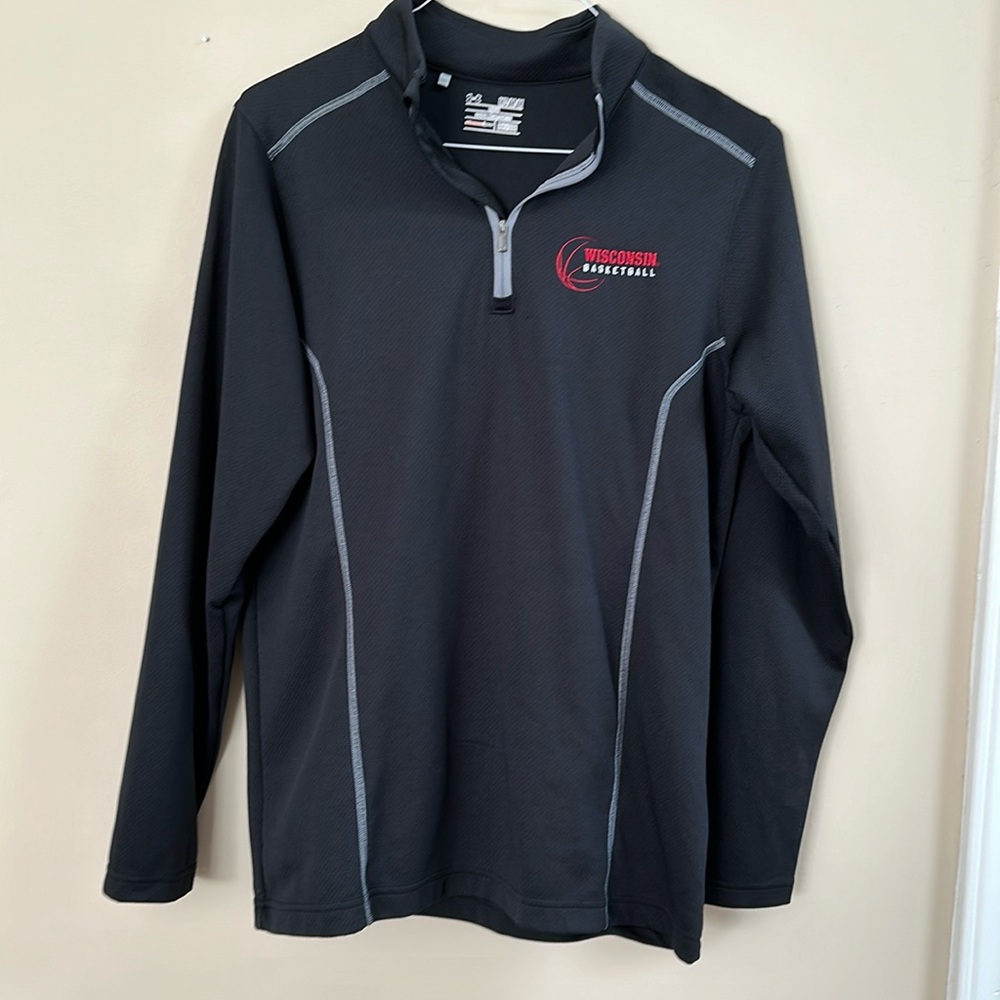 Under Armour Wisconsin Basketball Quarterzip